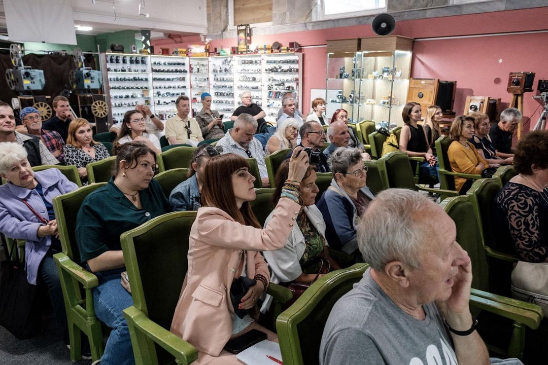 Львівський фотомузей, Тарас Лисак, Роман Метельський, Юлія Гурій, Медичний центр NOVO